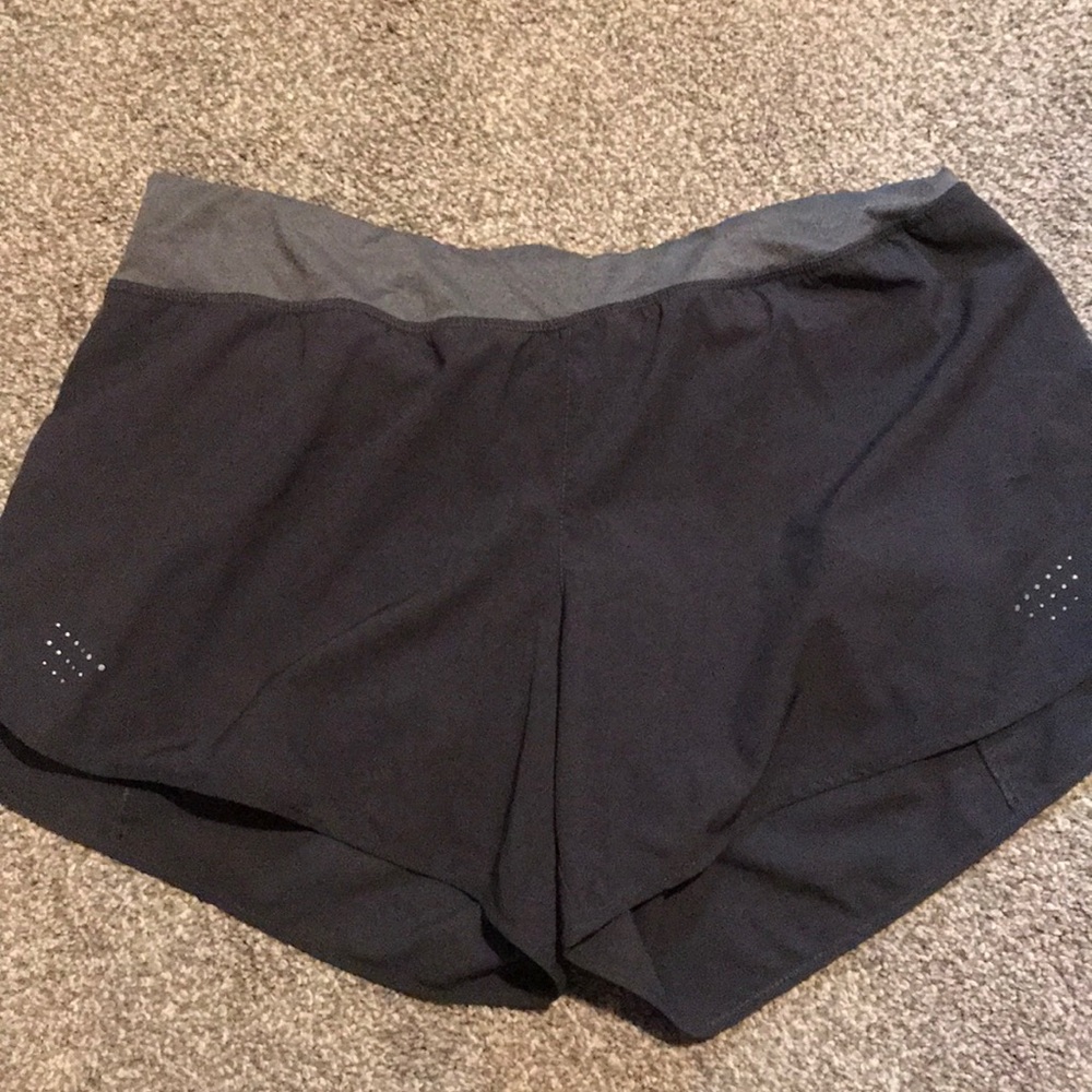 Athletic shorts